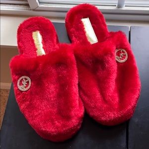 Michael Kors slippers
